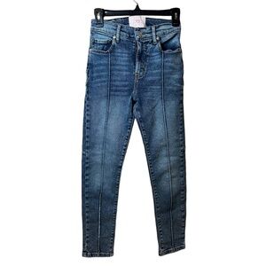 Revice Venus Crop Star Stitch Back Hi-Waisted Front Pleat Skinny Jeans Size 25